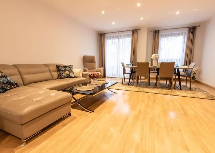 Basha Premium Sopot 2
